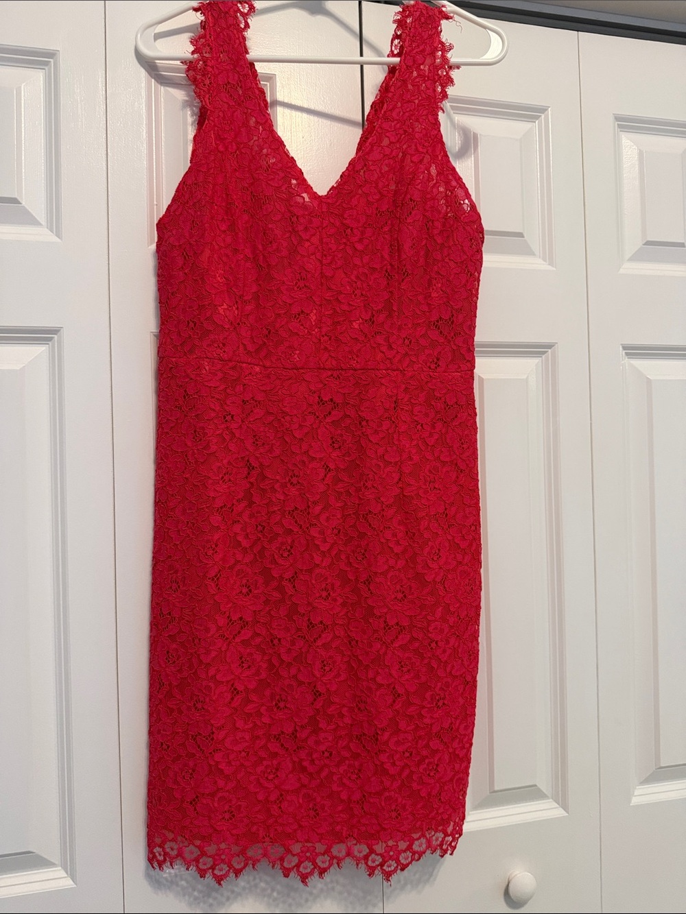 Shoshanna Red Floral Lace V-Neck Midi Dress